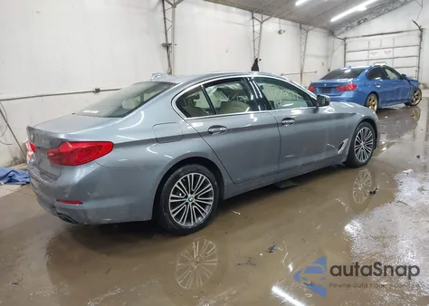 2018 BMW 540I xDrive z USA, uszkodzony, nr VIN WBAJE7C54JWC55030